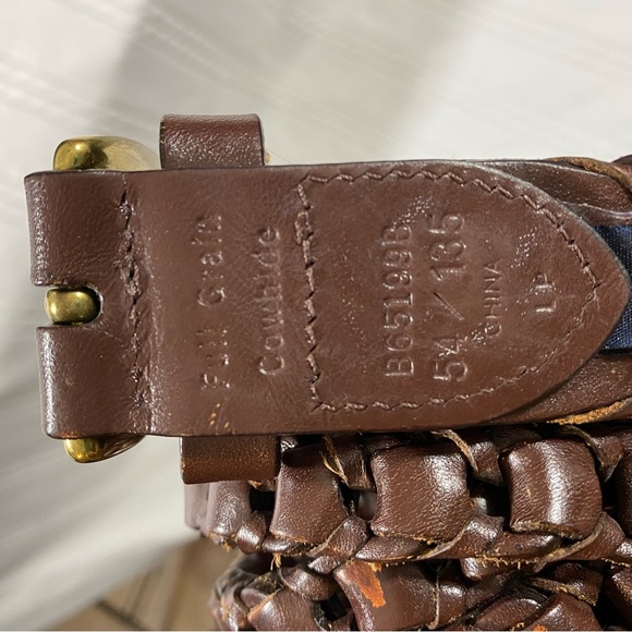 Roundtree & Yorke Cowhide Belt 54” Brown Leather Belt Unisex. Braided Belt - Picture 3 of 8